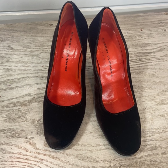 Robert Clergerie Black Velvet Pumps Size 6 Made in France - Picture 2 of 6